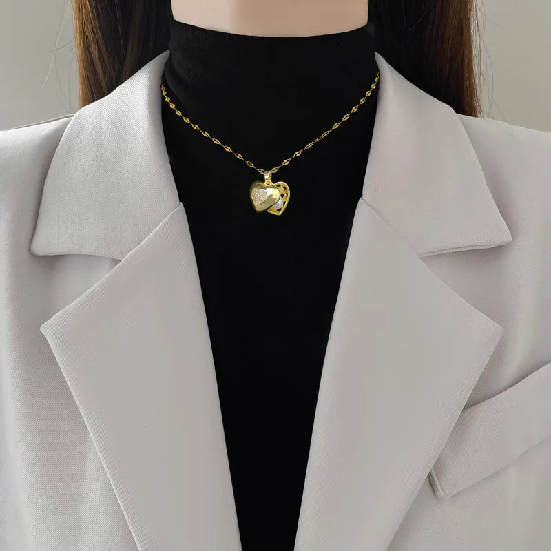 Colar Folhagemcom Coração Banhado em Ouro 18k