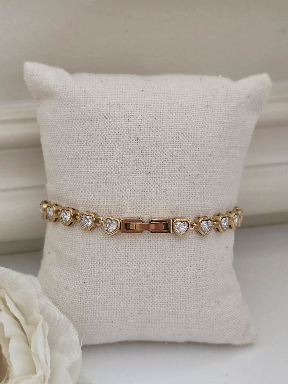 Bracelete Luna Corações Banhado a Ouro 18K
