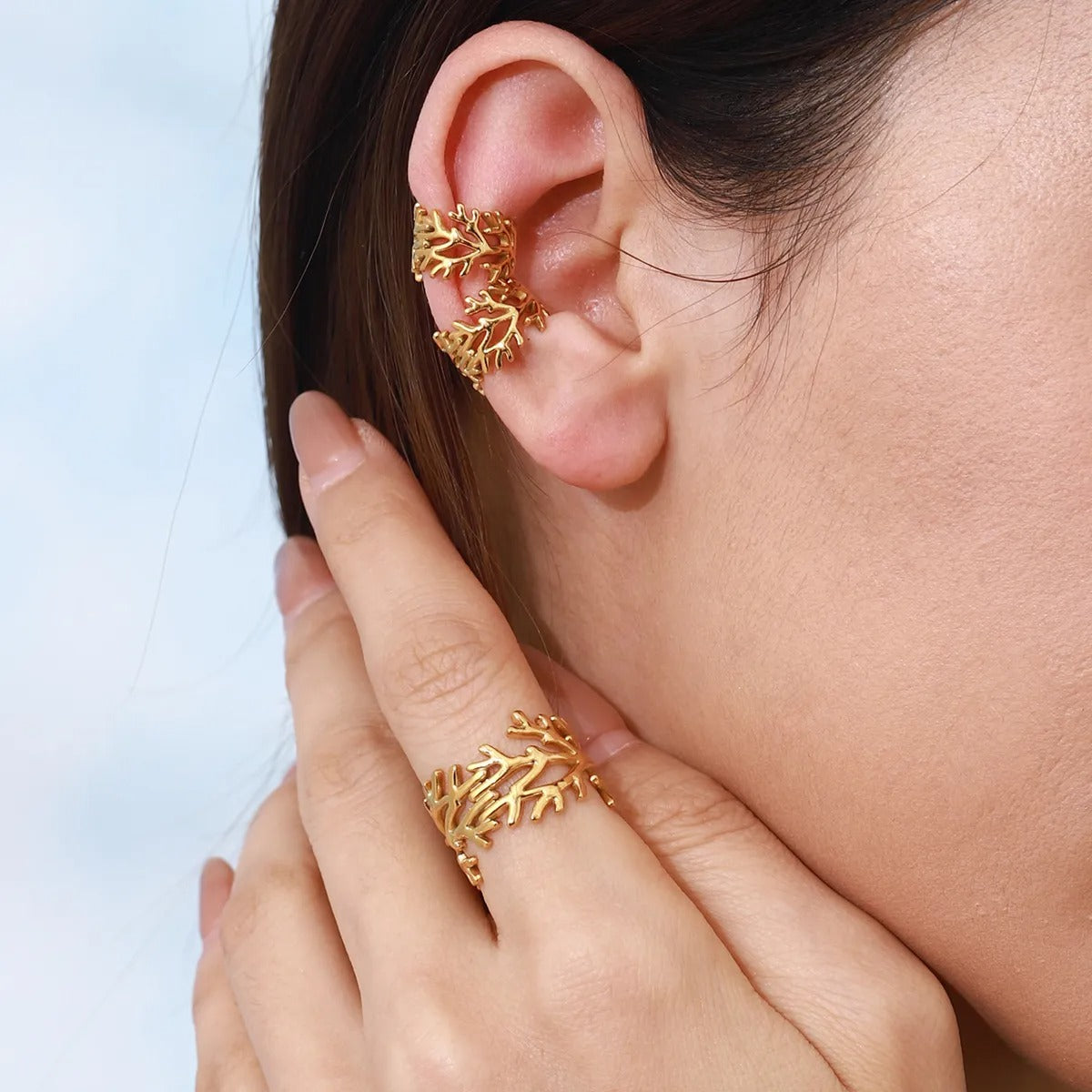 Brincos de Pressão com GalhosTexturizado Banhado a ouro 18K