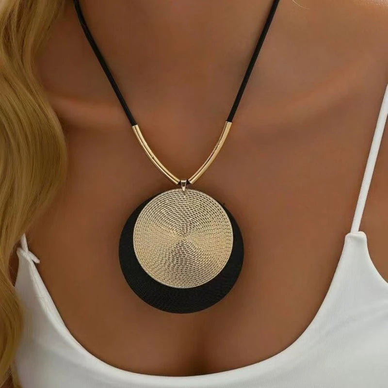 Colar OpulenceBanhado a Ouro 18K