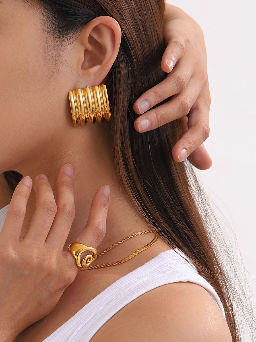 Brincos Celeste Banhado a ouro 18k
