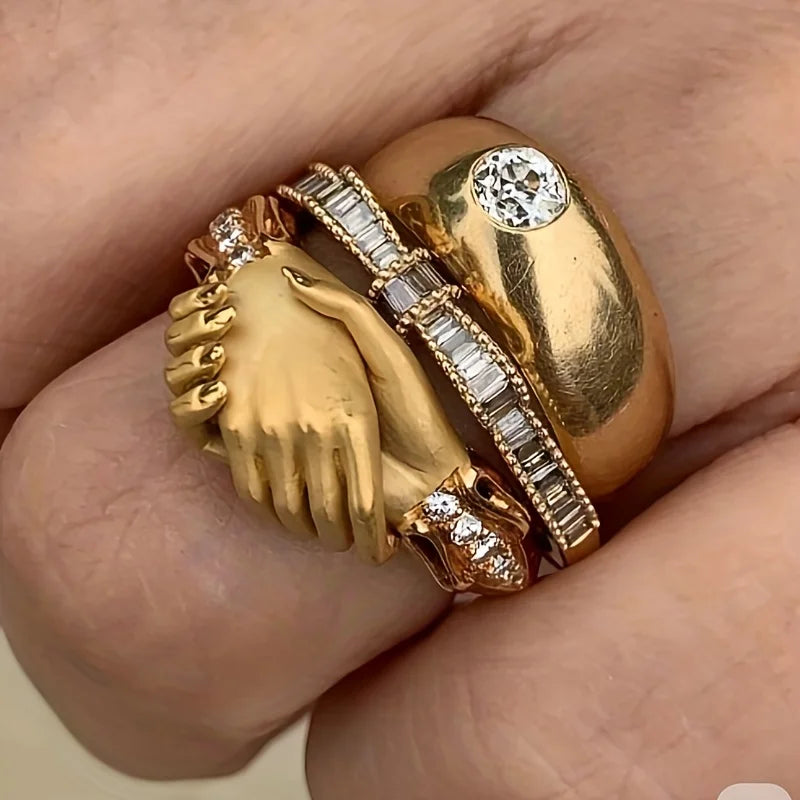Anel Feminino Cravejado Banhado em Ouro 18K