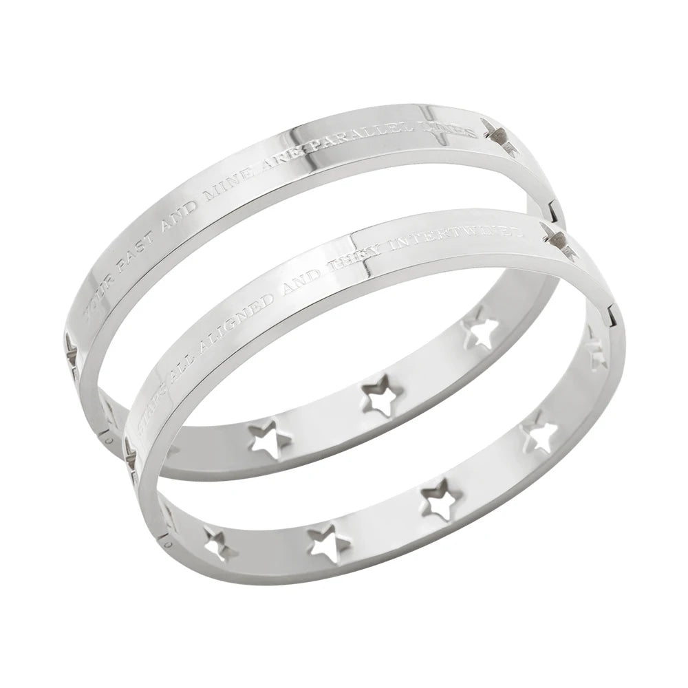 Conjunto Braceletes Estrelas Vazadas em Ouro 18k